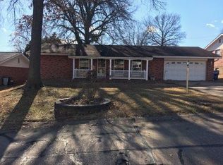 4014 Sunrise Way Dr, Saint Louis, MO 63125