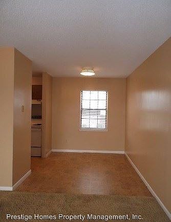 5th image of 815 E Lee St APT 5C