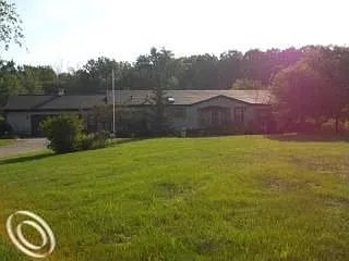 4419 Pegasus Blvd photo 1