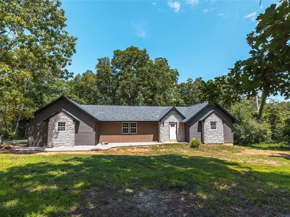 22045 Rattan Dr, Waynesville, MO 65583