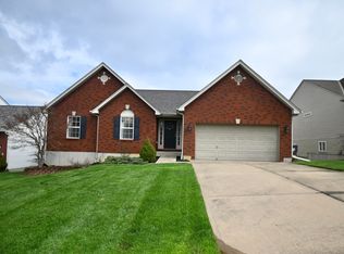 5898 Ethan Dr, Burlington, KY 41005