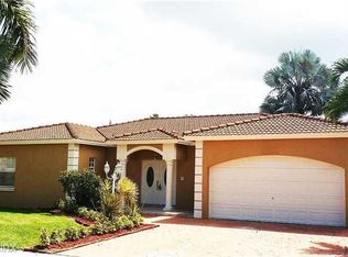 6682 SW 157th Ct, Miami, FL 33193