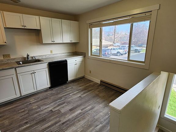 3rd image of 125 S 15th Ave Unit A-d