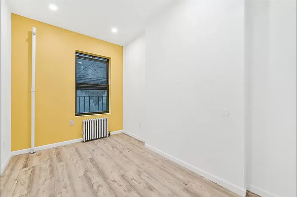 Rented by Aryeh Realty | media 21