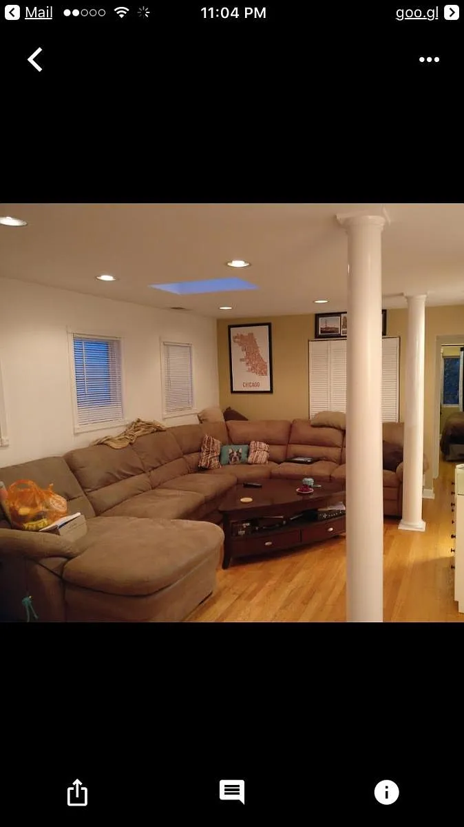 Building Photo - 3438 N Damen Ave #2