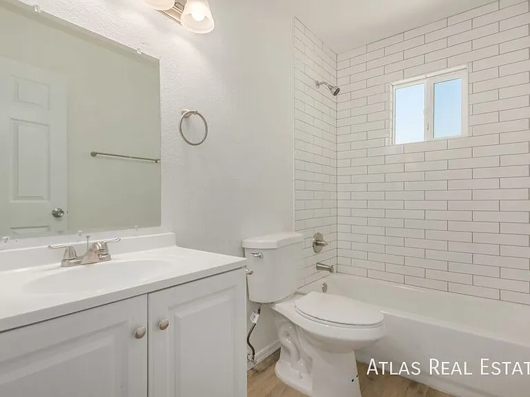 1011 E Commonwealth Pl #3 — Photo 13