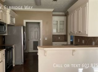 117 W Elbridge Way, Canton, MS 39046