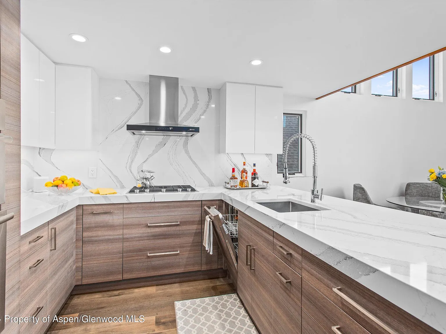 2 bed, 3.0 bath, 1184 sqft, $24,500 — Photo 3