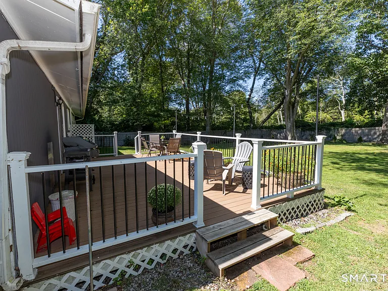 12 Allendale Rd — Photo 35
