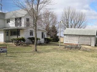 4220 S Anterier Rd, Polo, IL 61064