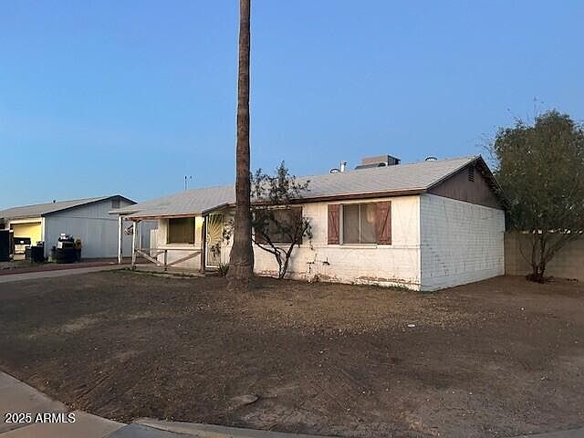 2nd image of 4301 N 72ND Lane