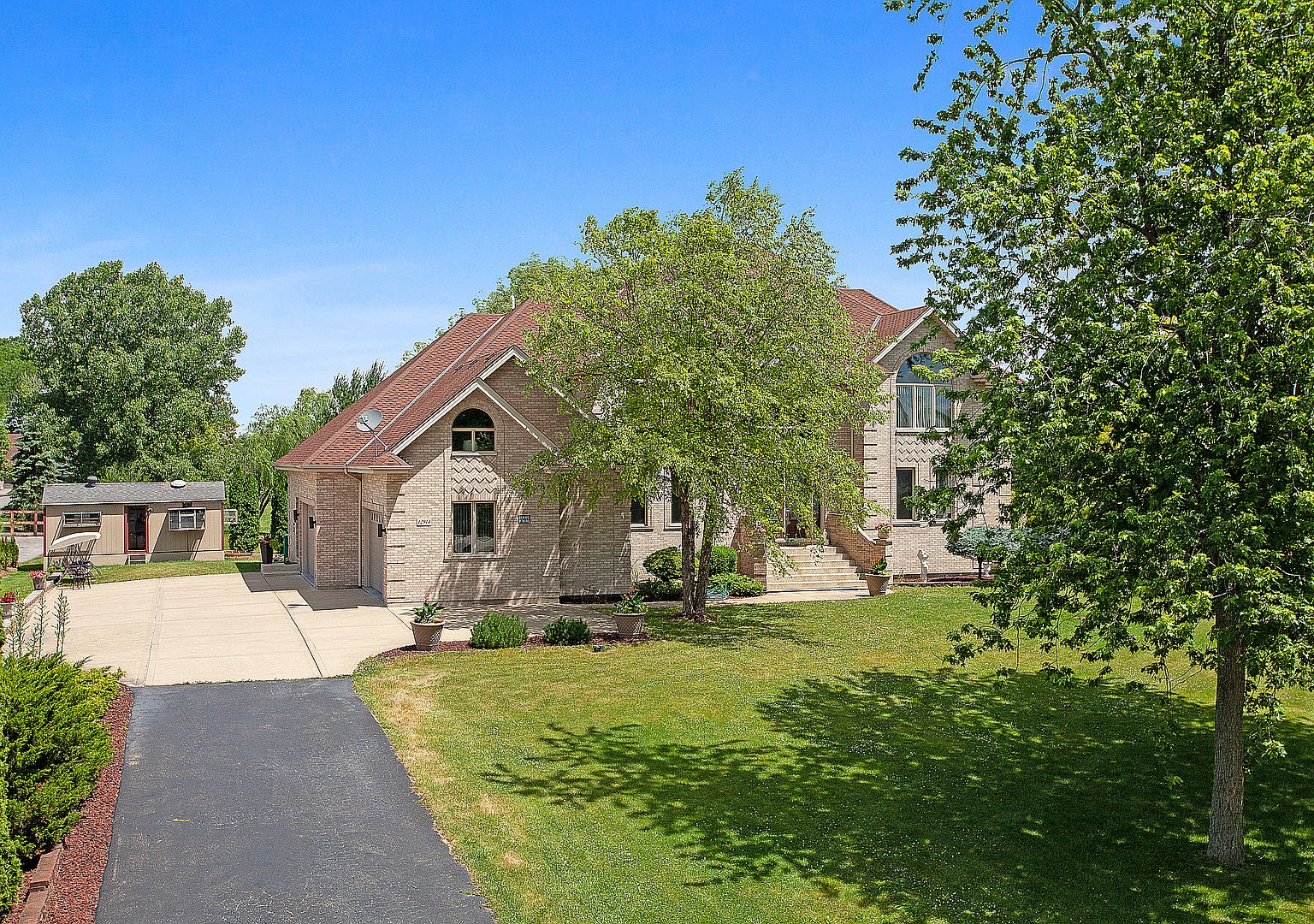 12914 Archer Ave, Lemont, IL 60439 | Zillow