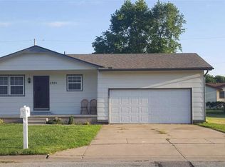 2725 W Savannah Ave, Wichita, KS 67217