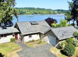 1304 Madrona Beach Rd NW, Olympia, WA 98502
