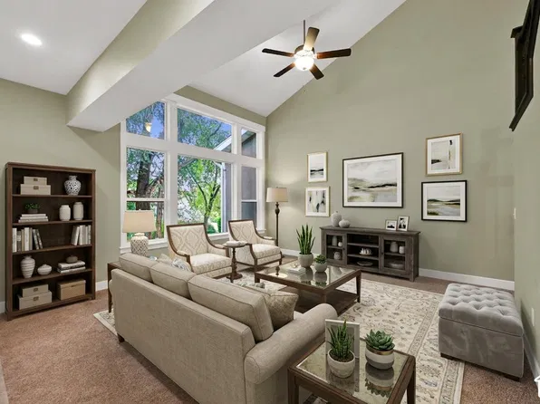 7922 S Farm House Ln E, Midvale, UT 84047