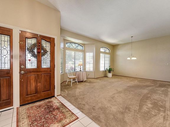 4th image of 1404 Kennedy Dr