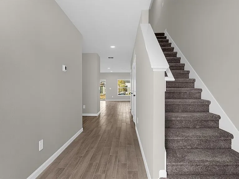 164 Cape Honeysuckle Pl — Photo 2
