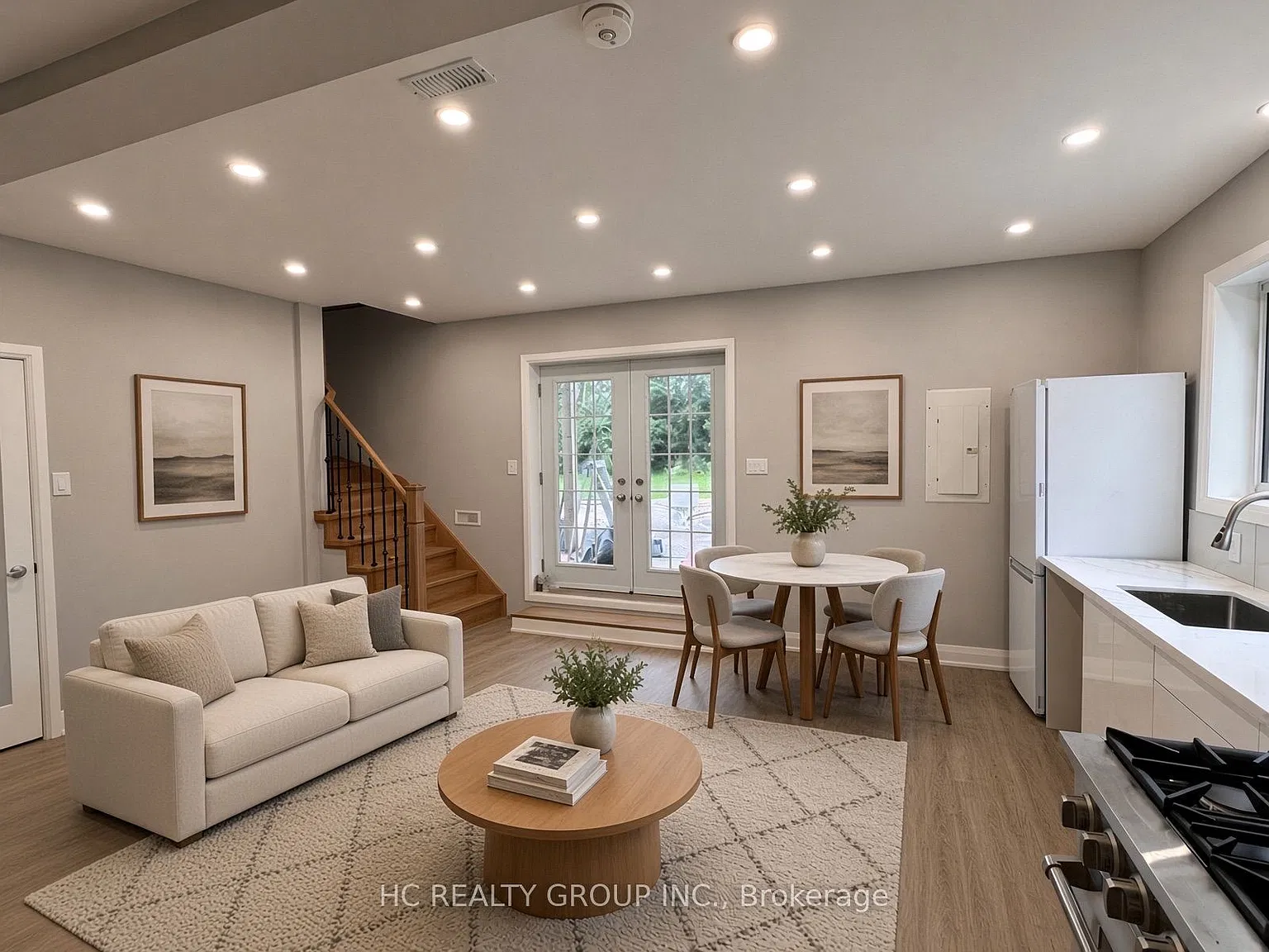 3 bed, $3,200 — Photo 1