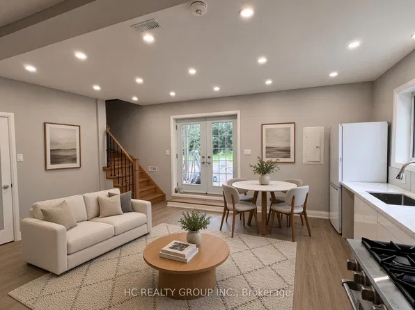 32 King Richard Ct, Markham, ON