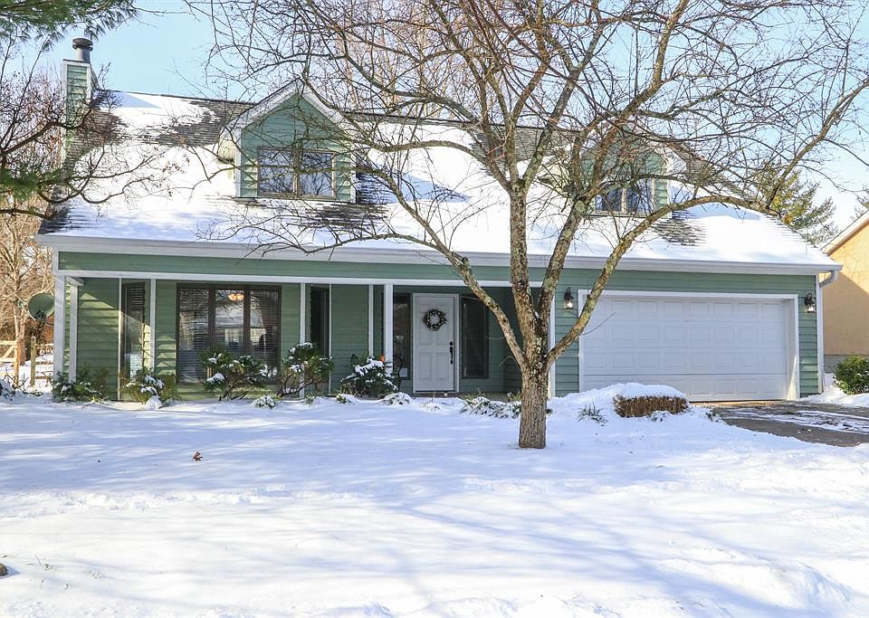 1st image of 8177 Creek Woods Pl