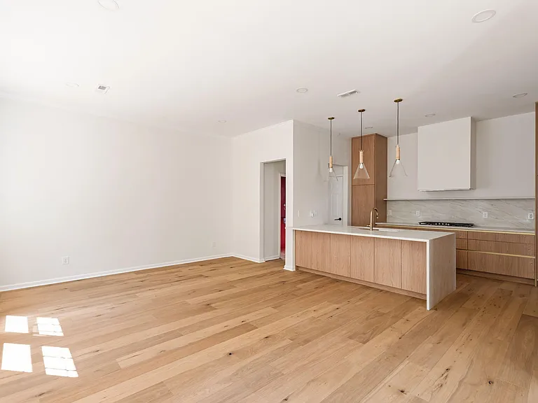 5 Silverbell Ct — Photo 13
