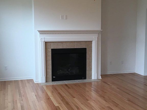 4th image of 445 Hickory Bluff Ln #95