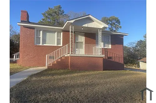 2219 Marshall St Photo 1