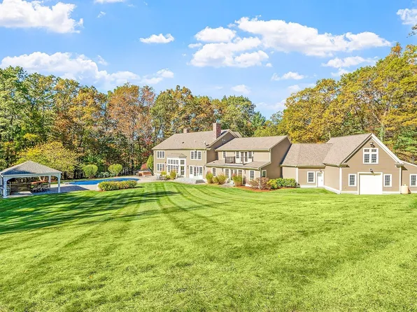 18-18A S Shaker Rd, Harvard, MA 01451