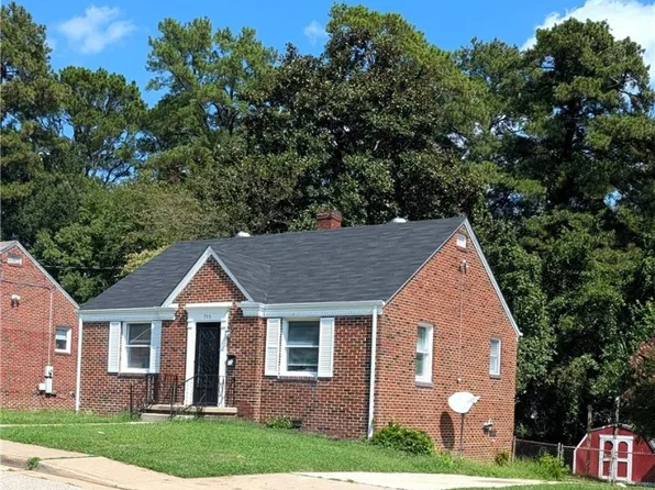 705 Elko Ave, Colonial Heights, VA 23834