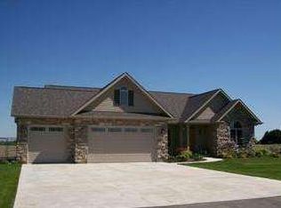 1500 40th St, Sterling, IL 61081