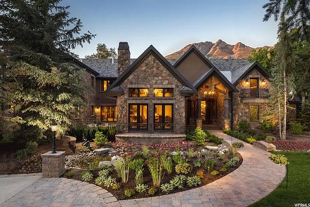 2388 E Oakhill Dr, Salt Lake City, UT 84121 | Zillow