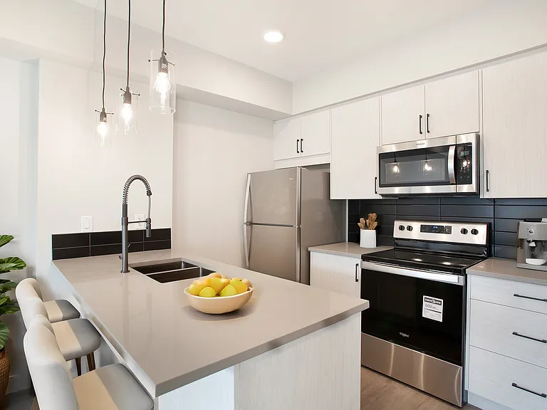 1130 Seton Cir SE — Photo 24