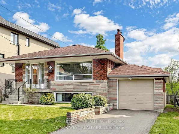 53 Wedgewood Dr, Toronto, ON M2M 2H4
