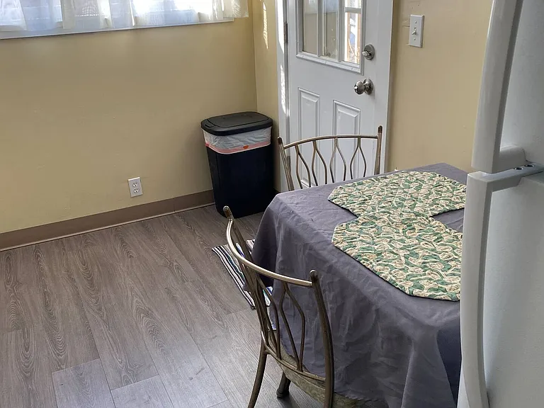 N Pine Street Middletown Pa 17057 — Photo 7