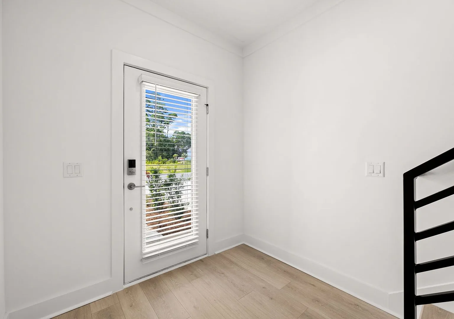 29 Old Barn Way Unit #5 - $500 Credit Applied To First Month's Rent — Photo 4