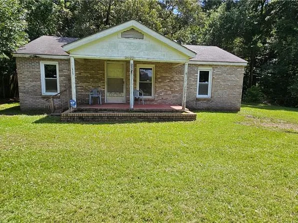 3123 Riverside Dr, Mobile, AL 36605