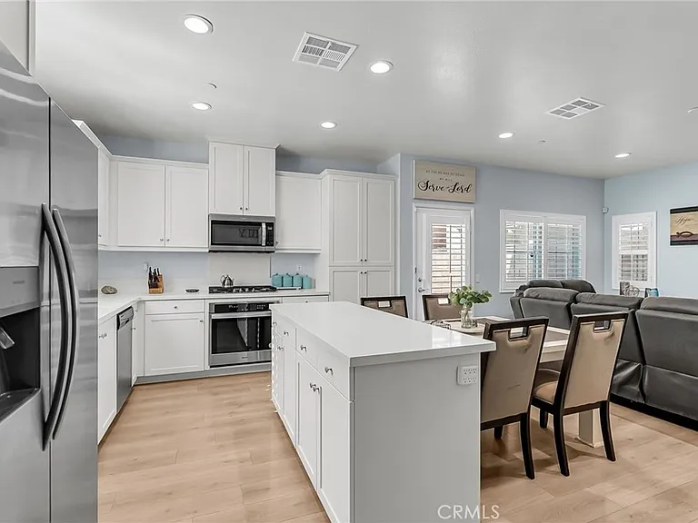 16064 Symphony Ln — Photo 13