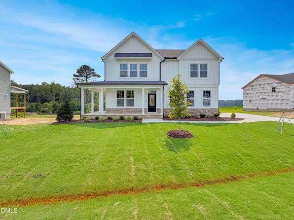 257 Sweetfern Ln, Zebulon, NC 27597