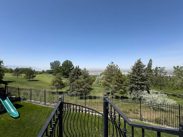 49 N Fairway Dr — Photo 36