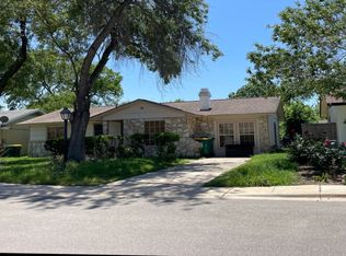 111 Ash Dr, Converse, TX 78109