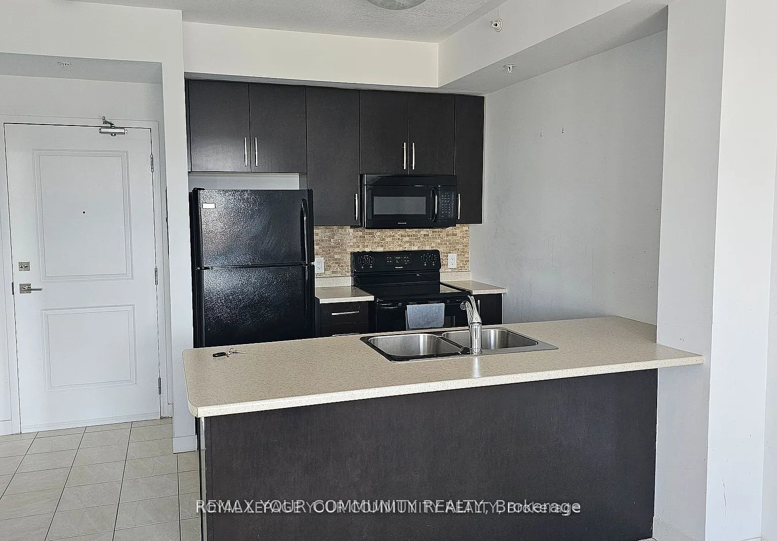 1 bed, $2,100 — Photo 4