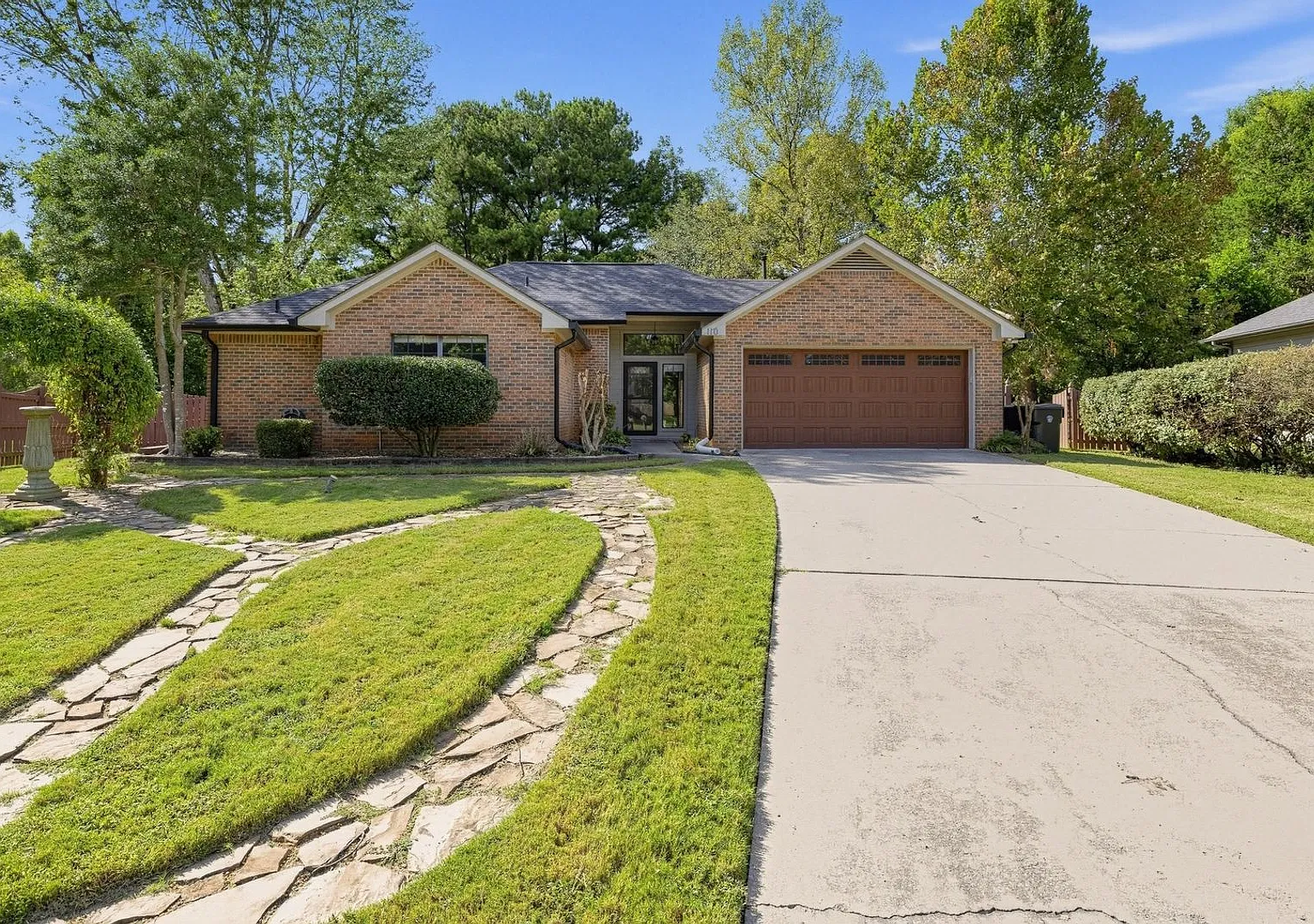 3 Bedroom Home in Madison | Pet Friendly | Community Park — Photo 1