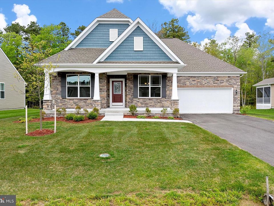 1st image of 20241 Greythorne Ln
