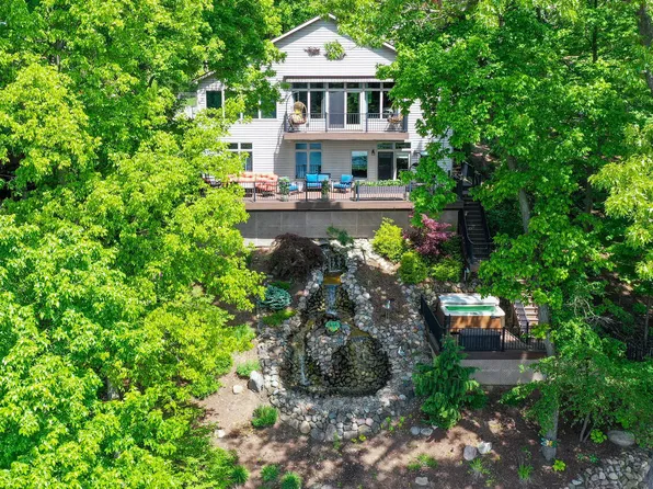 69590 Shady Ln, White Pigeon, MI 49099