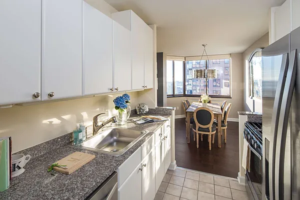 Rented by Chelsea Associates LLC | media 12