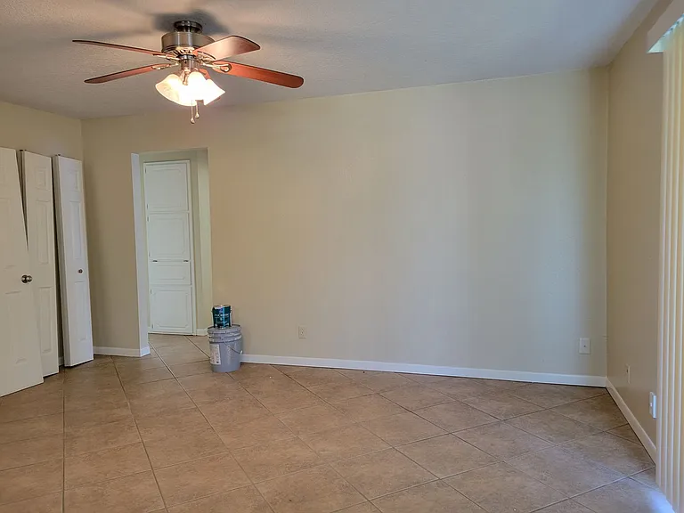 2206 Coach Dr — Photo 11