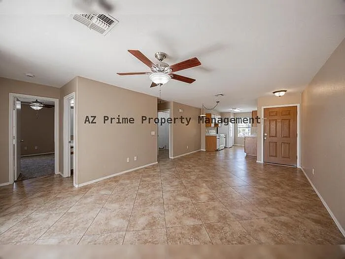 6413 W Elwood St — Photo 5