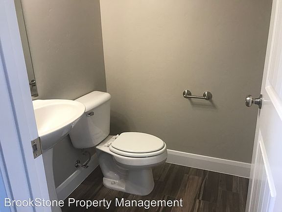 5th image of 2520 N Blackhawk Dr #73