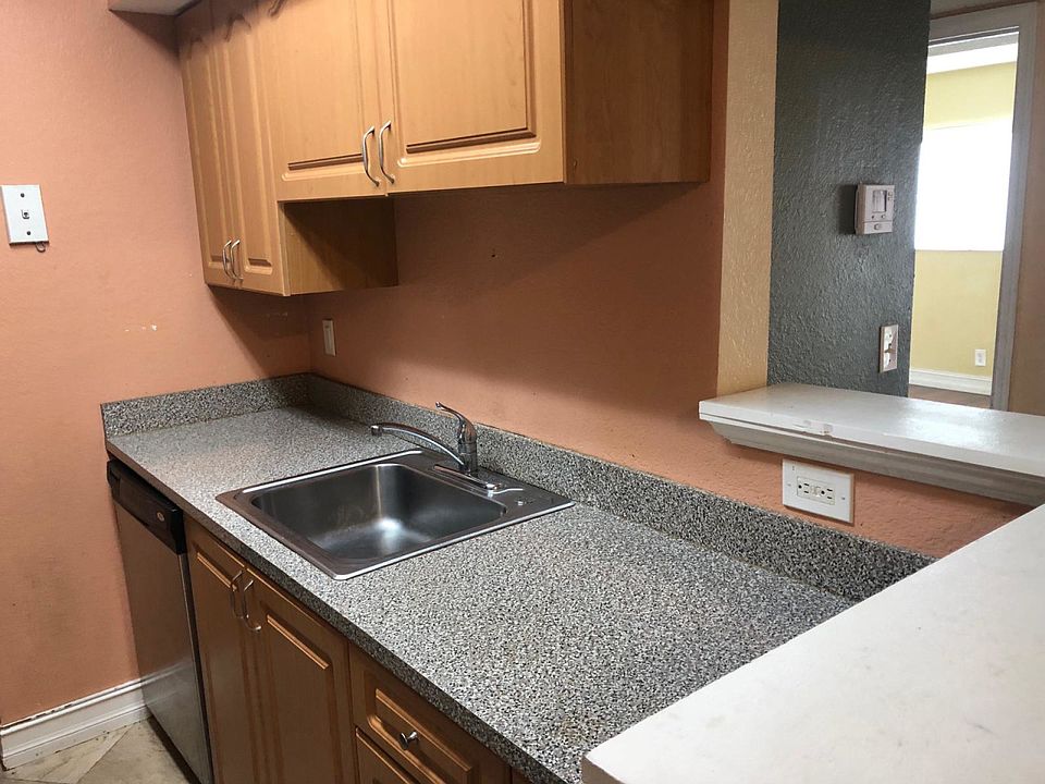 1st image of 2952 NW 55th Ave APT 1B