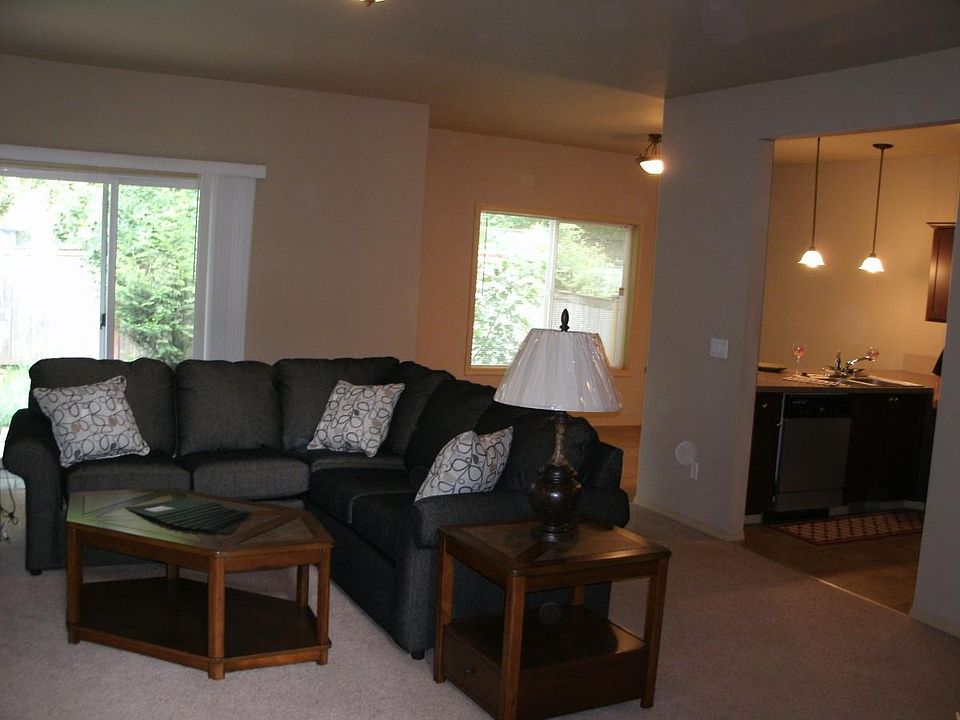 1st image of 5649 Colby Ct SE